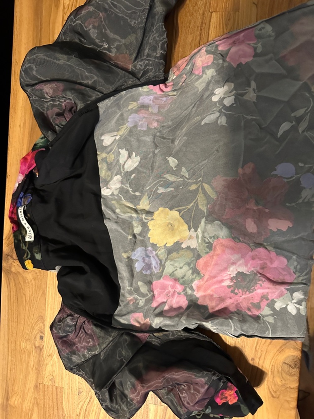 Alice + Olivia Jem Puff Sleeve Floral Mini Shirt Dress - Picture 10 of 10